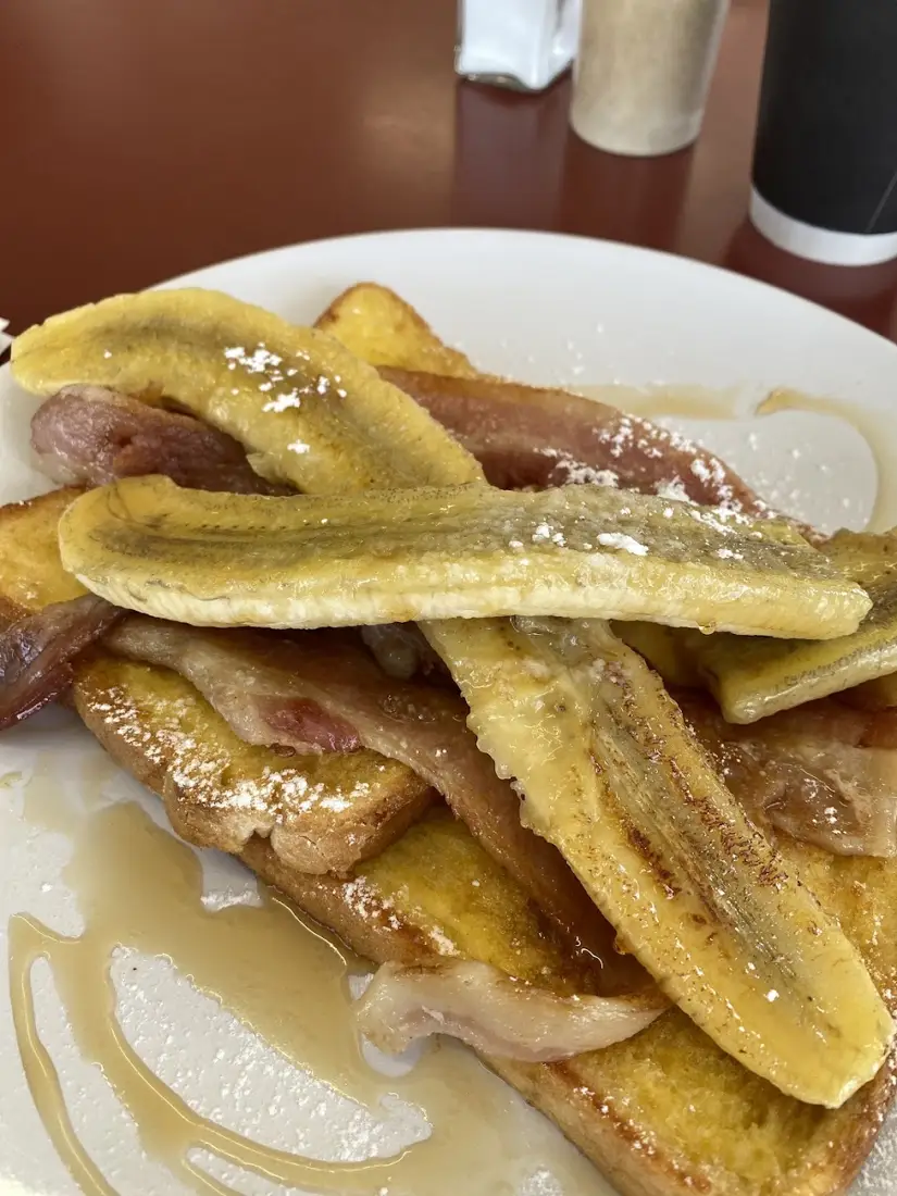 French toast with banana at Greenland Cafe